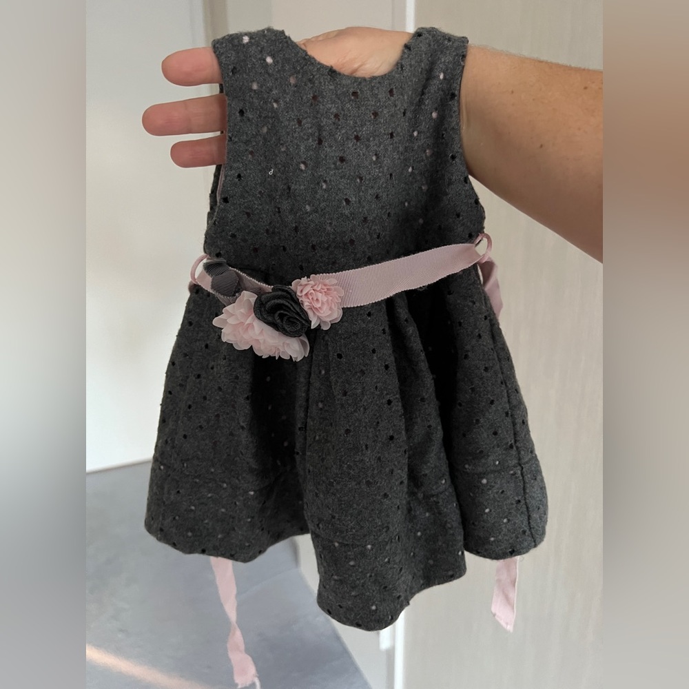 MonnaLisa designer wool grey and pink baby dress with flower belt, size 3 months